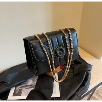Черна СТАРАТА НОВА дамска чанта 2023, луксозен тенденция, женствена чанта за момичета, ярки портфейли през рамо от PVC, Дамска кожена чанта-тоут